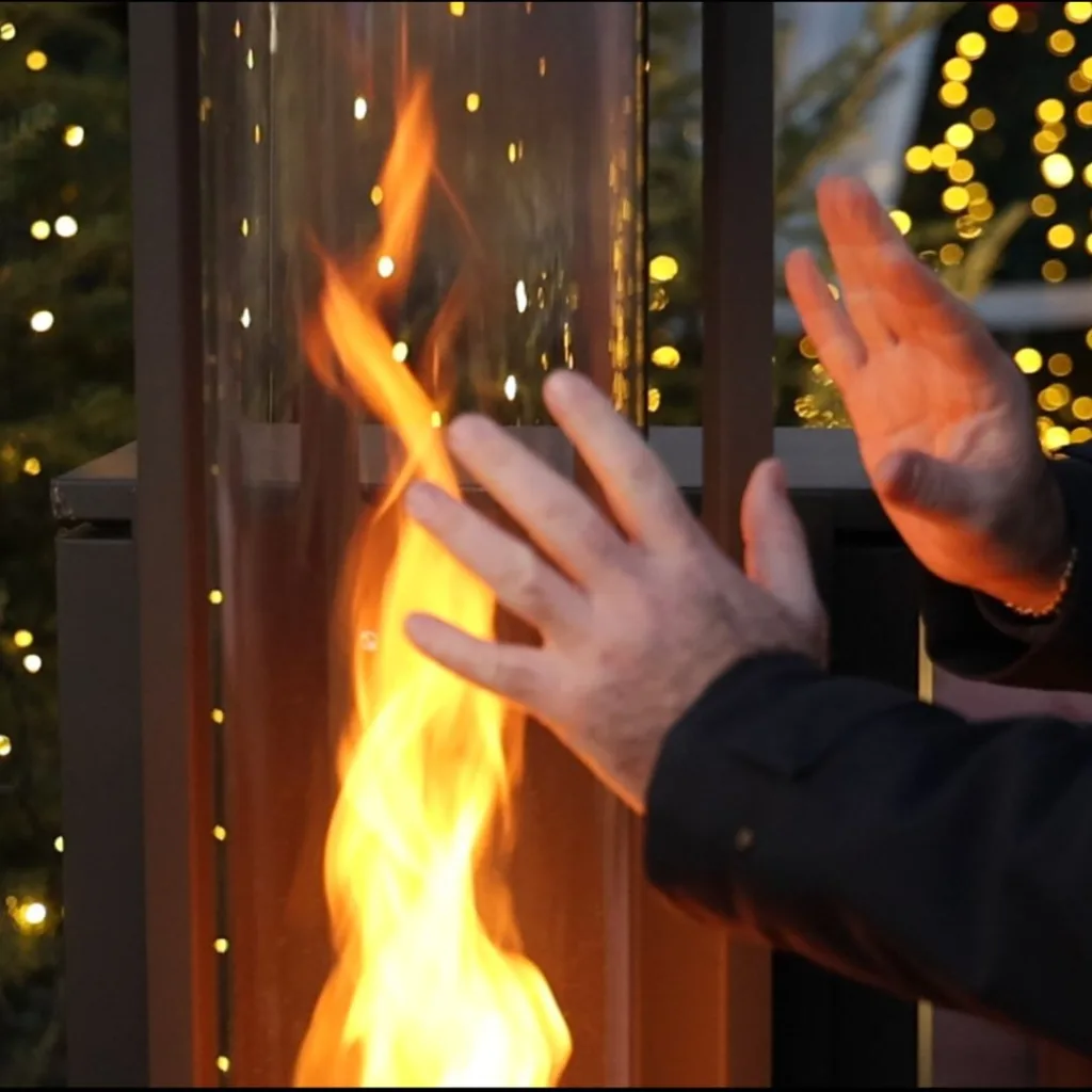 The Axinar Pyrolino Plus is the next generation of outdoor pellet heating towers
