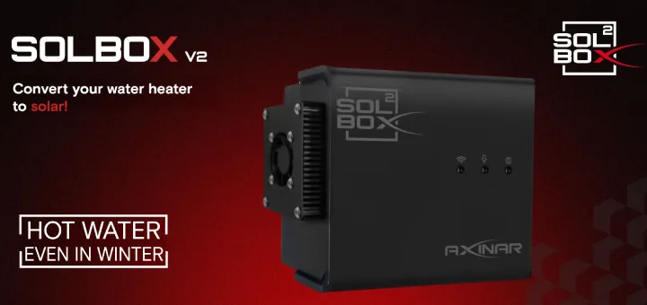 “SOLBOX² mobile web app interface on smartphone for system control and monitoring.