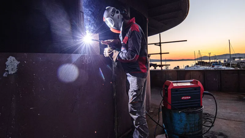 TIG welding on stainless steel — Axinar A.E.